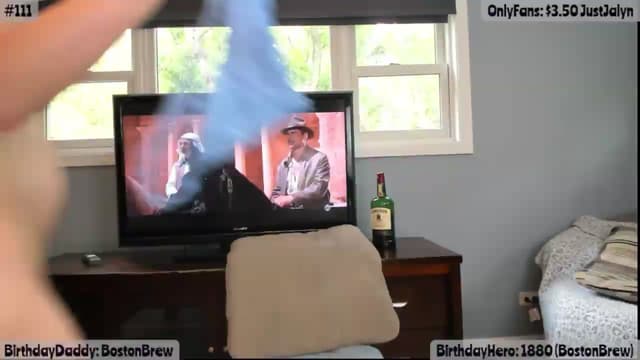 Gallery image thumbnail from Jalyn's myfreecams stream on, 05/31/2026, 20:40 image 15 of 20