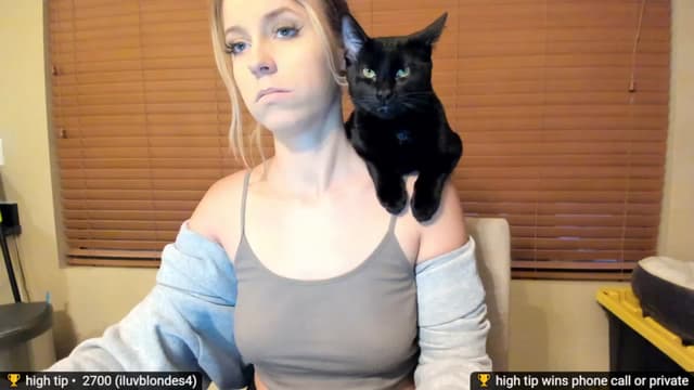 Gallery image thumbnail from Jayne's myfreecams stream on, 11/16/2022, 02:09 image 8 of 20