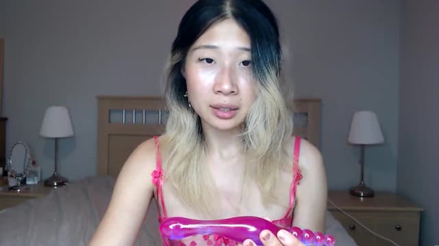 Gallery image thumbnail from Jiwoo's myfreecams stream on, 09/20/2025, 01:13 image 14 of 20