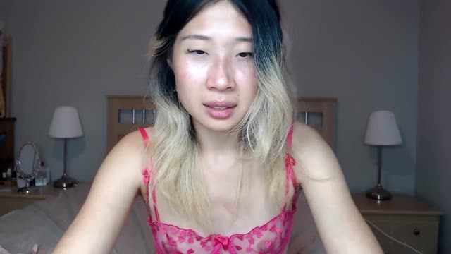 Gallery image thumbnail from Jiwoo's myfreecams stream on, 09/20/2025, 01:13 image 6 of 20