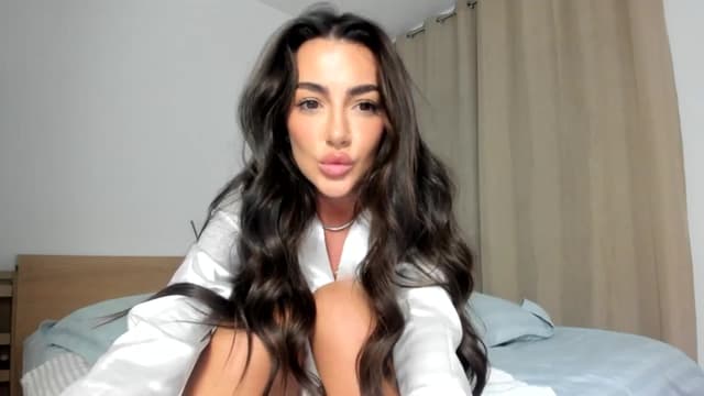 Gallery image thumbnail from Joyxs's myfreecams stream on, 11/25/2024, 23:31 image 14 of 20