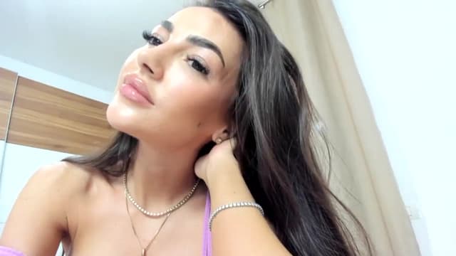 Gallery image thumbnail from Joyxs's myfreecams stream on, 05/28/2025, 19:57 image 5 of 20