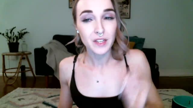 Gallery image thumbnail from K_O_A's myfreecams stream on, 11/21/2022, 08:16 image 13 of 20