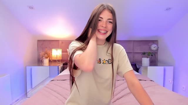 Gallery image thumbnail from KelSi's myfreecams stream on, 07/28/2023, 11:15 image 15 of 20