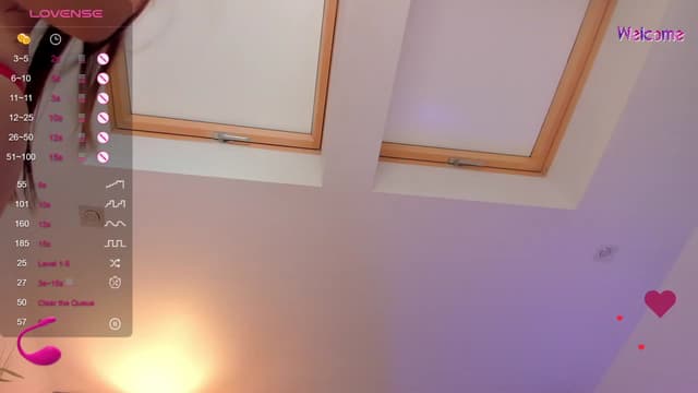 Gallery image thumbnail from KelSi's myfreecams stream on, 08/27/2023, 20:12 image 12 of 20