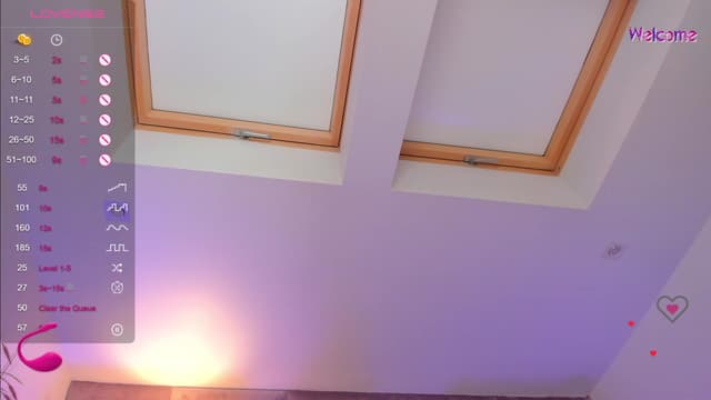 Gallery image thumbnail from KelSi's myfreecams stream on, 09/28/2023, 19:36 image 2 of 20