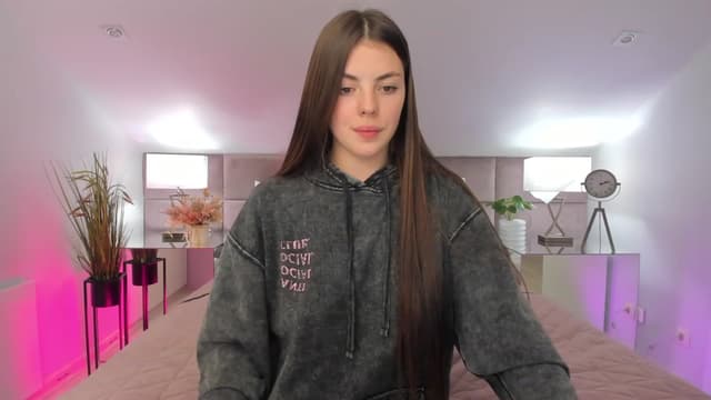 Gallery image thumbnail from KelSi's myfreecams stream on, 11/23/2023, 18:00 image 19 of 20