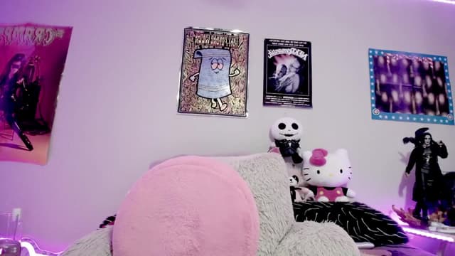 Gallery image thumbnail from Ketel's myfreecams stream on, 02/14/2025, 12:03 image 1 of 20