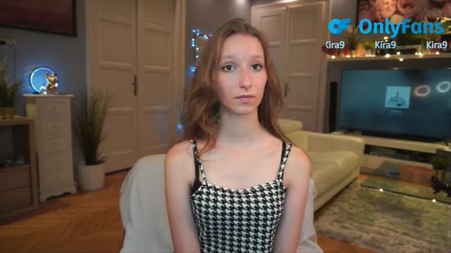 Gallery image thumbnail from Kira9's myfreecams stream on, 08/23/2025, 19:43 image 16 of 20