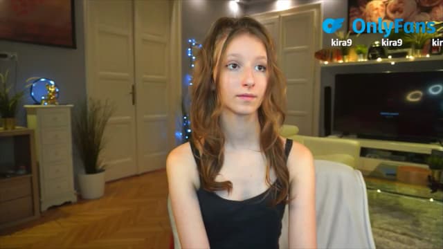Gallery image thumbnail from Kira9's myfreecams stream on, 08/31/2025, 18:42 image 7 of 20