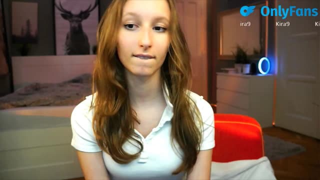 Gallery image thumbnail from Kira9's myfreecams stream on, 09/05/2025, 20:10 image 11 of 20