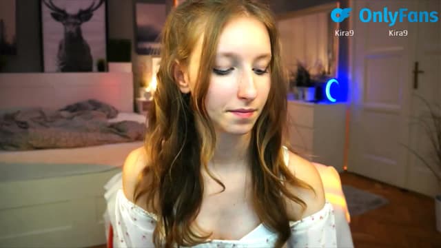 Gallery image thumbnail from Kira9's myfreecams stream on, 09/06/2025, 18:44 image 6 of 20
