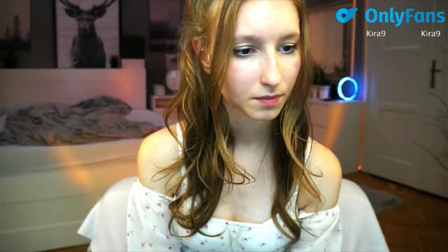 Gallery image thumbnail from Kira9's myfreecams stream on, 09/07/2025, 20:50 image 7 of 20