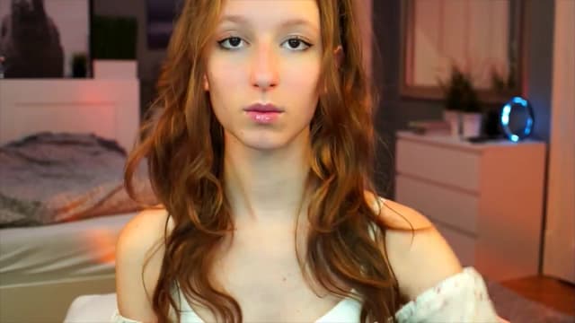 Gallery image thumbnail from Kira9's myfreecams stream on, 09/14/2025, 20:29 image 3 of 20