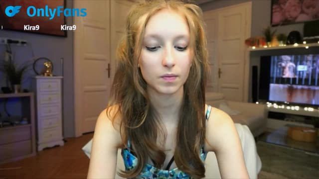 Gallery image thumbnail from Kira9's myfreecams stream on, 09/22/2025, 19:03 image 7 of 20