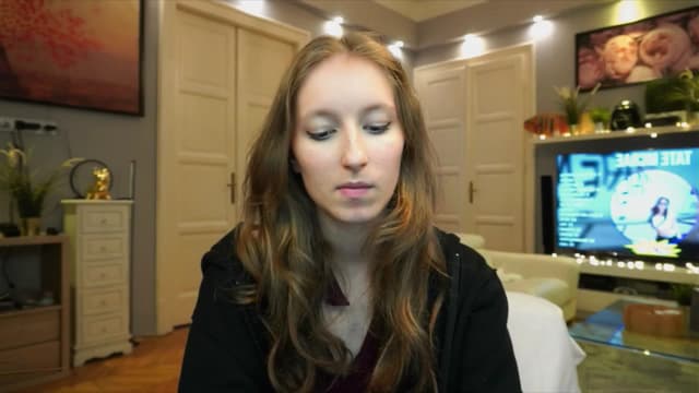Gallery image thumbnail from Kira9's myfreecams stream on, 09/26/2025, 19:33 image 16 of 20