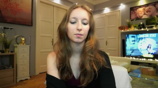Gallery image thumbnail from Kira9's myfreecams stream on, 09/26/2025, 19:33 image 9 of 20