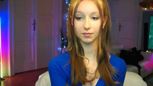 Gallery image thumbnail from Kira9's myfreecams stream on, 10/03/2025, 16:50 image 2 of 20