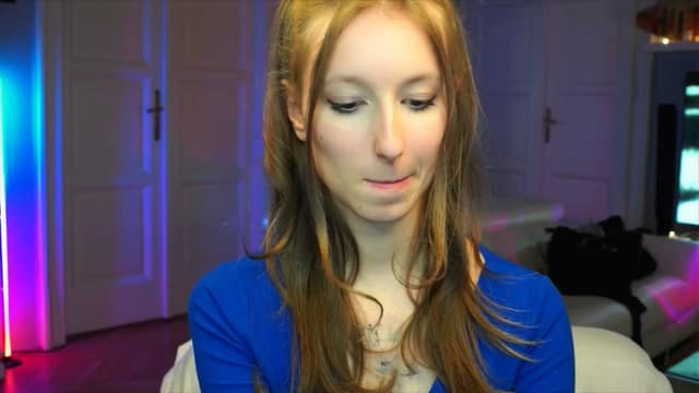 Gallery image thumbnail from Kira9's myfreecams stream on, 10/03/2025, 16:50 image 8 of 20
