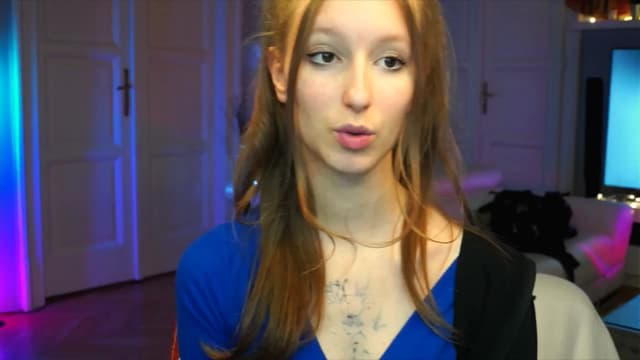 Gallery image thumbnail from Kira9's myfreecams stream on, 10/03/2025, 18:38 image 5 of 20