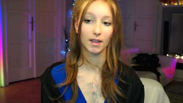 Gallery image thumbnail from Kira9's myfreecams stream on, 10/03/2025, 18:38 image 13 of 20