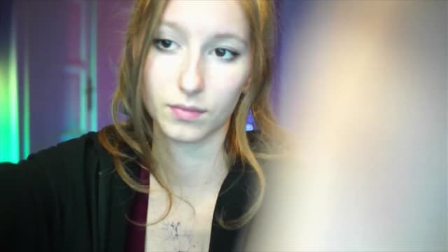 Gallery image thumbnail from Kira9's myfreecams stream on, 10/04/2025, 19:48 image 15 of 20
