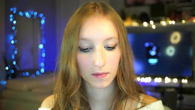 Gallery image thumbnail from Kira9's myfreecams stream on, 10/09/2025, 19:47 image 8 of 20