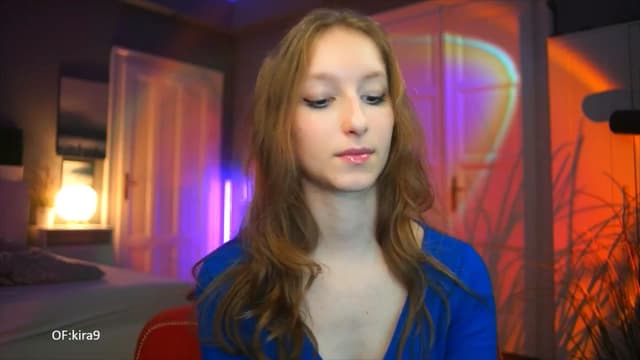 Gallery image thumbnail from Kira9's myfreecams stream on, 10/10/2025, 19:34 image 12 of 20