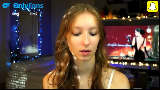 Gallery image thumbnail from Kira9's myfreecams stream on, 10/12/2025, 14:17 image 4 of 20