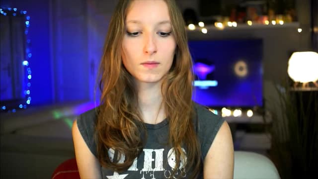 Gallery image thumbnail from Kira9's myfreecams stream on, 10/25/2025, 18:28 image 1 of 20