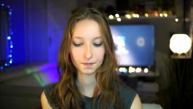 Gallery image thumbnail from Kira9's myfreecams stream on, 10/25/2025, 19:52 image 12 of 20