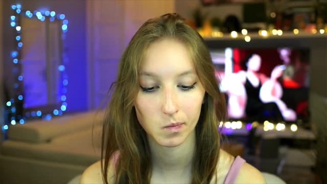 Gallery image thumbnail from Kira9's myfreecams stream on, 10/30/2025, 21:45 image 8 of 20