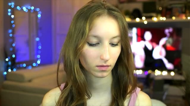 Gallery image thumbnail from Kira9's myfreecams stream on, 10/30/2025, 21:45 image 4 of 20