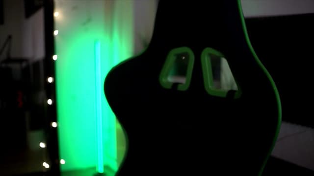 Gallery image thumbnail from Kira9's myfreecams stream on, 11/16/2025, 19:22 image 11 of 20