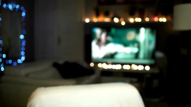Gallery image thumbnail from Kira9's myfreecams stream on, 12/05/2025, 18:53 image 2 of 20