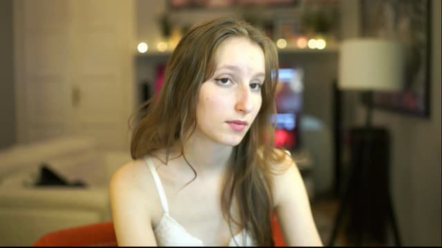 Gallery image thumbnail from Kira9's myfreecams stream on, 12/15/2025, 22:00 image 18 of 20