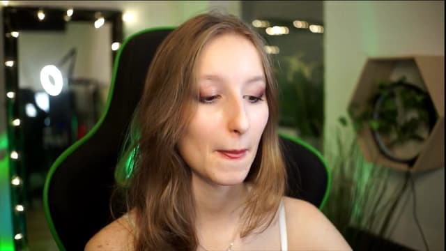 Gallery image thumbnail from Kira9's myfreecams stream on, 01/03/2026, 22:00 image 10 of 20