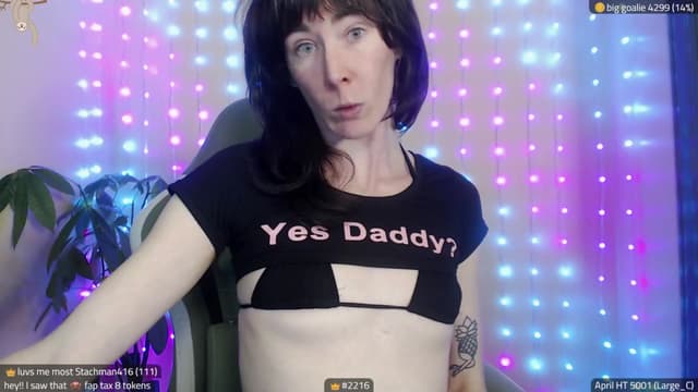 Gallery image thumbnail from Kira_'s myfreecams stream on, 04/11/2025, 17:39 image 14 of 20