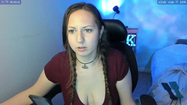 Gallery image thumbnail from Kirby's myfreecams stream on, 03/18/2024, 07:08 image 5 of 20