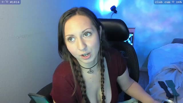 Gallery image thumbnail from Kirby's myfreecams stream on, 03/18/2024, 07:08 image 9 of 20
