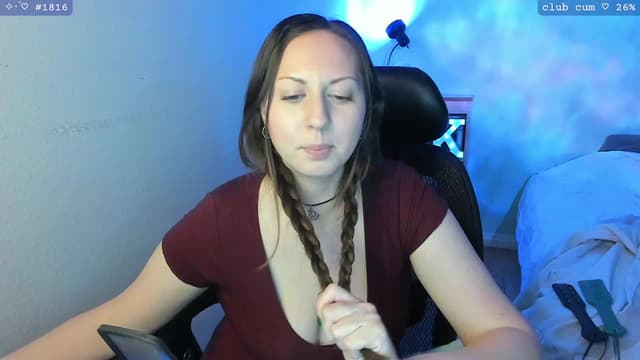Gallery image thumbnail from Kirby's myfreecams stream on, 03/18/2024, 07:08 image 17 of 20