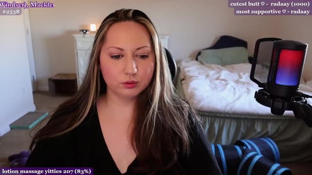 Gallery image thumbnail from Kirby's myfreecams stream on, 10/07/2025, 23:45 image 16 of 20