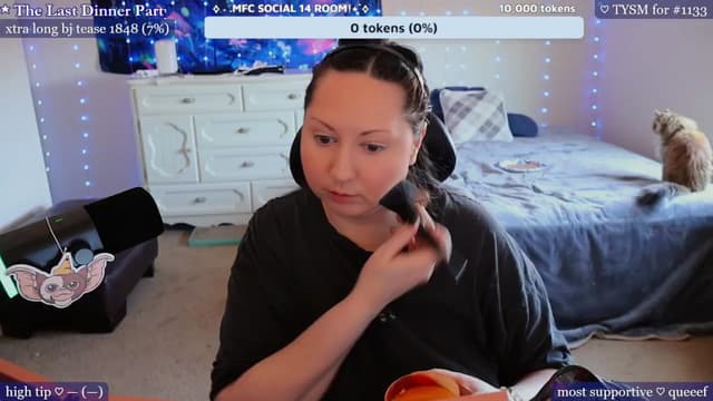Gallery image thumbnail from Kirby's myfreecams stream on, 03/19/2026, 21:39 image 2 of 20
