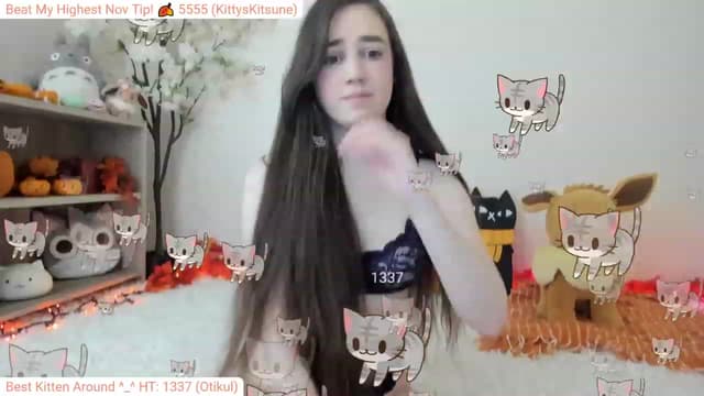 Gallery image thumbnail from Kitty's myfreecams stream on, 11/20/2023, 04:47 image 2 of 20