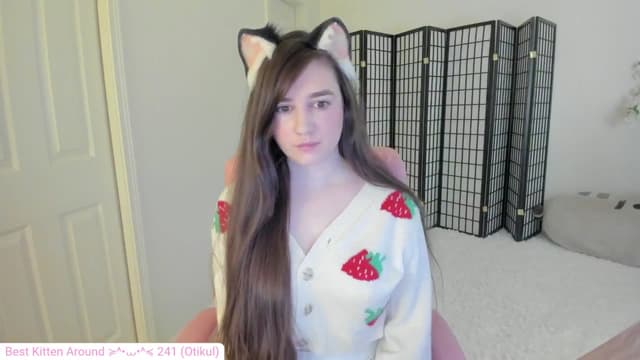 Gallery image thumbnail from Kitty's myfreecams stream on, 08/22/2024, 03:59 image 8 of 20
