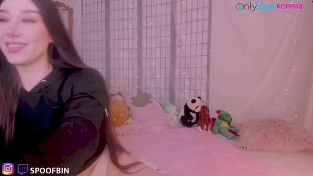 Gallery image thumbnail from Korra's myfreecams stream on, 11/17/2022, 08:39 image 12 of 20