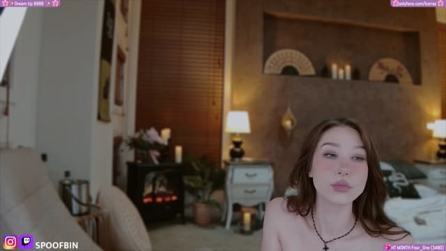 Gallery image thumbnail from Korra's myfreecams stream on, 06/01/2025, 13:12 image 7 of 20
