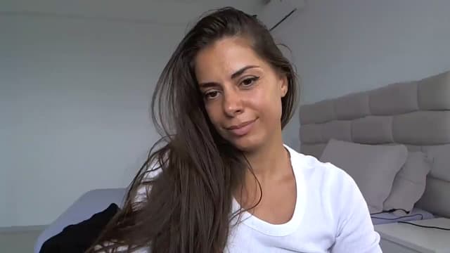 Gallery image thumbnail from Krys_'s myfreecams stream on, 10/14/2025, 13:52 image 4 of 20