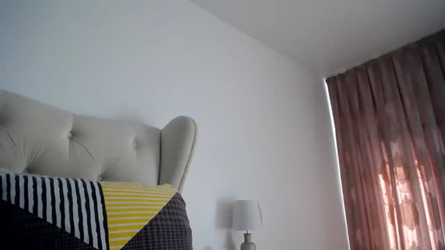 Gallery image thumbnail from L_A_U's myfreecams stream on, 06/09/2023, 07:13 image 19 of 20