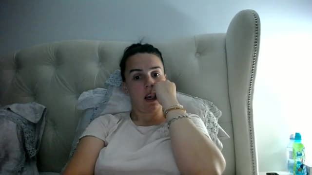 Gallery image thumbnail from L_A_U's myfreecams stream on, 06/12/2023, 19:26 image 19 of 20